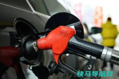 机油压力传感器有什么用？机油压力灯不亮是传感器坏了吗